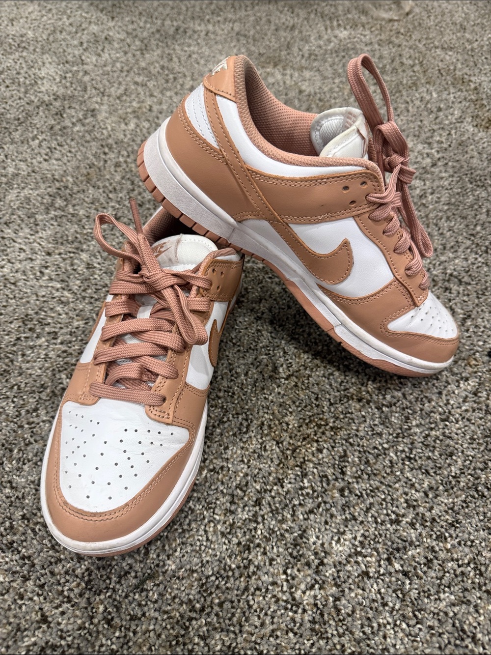 Nike Women’s Low-Top Sneakers in White and Tan Pink